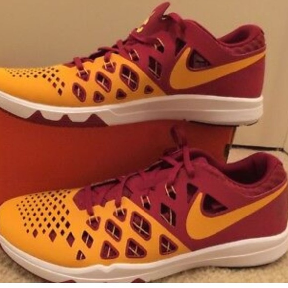 mens size 14 nike shoes